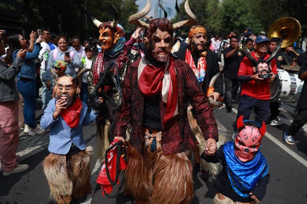 Mexico City marks International Day of the World s Indigenous Peoples MEXICO CITY, MEXICO - AUGUST 09: Participants wearing traditional regional attire perform during the Mega Calenda parade marking the International Day of the World s Indigenous Peoples, on Reforma Avenue, in Mexico City, Mexico on August 09, 2026. ??Hundreds of participants from different indigenous communities in Mexico gathered to celebrate their traditions and commemorate the International Day of the World s Indigenous Peoples, calling for the recognition of their rights, autonomy, and cultural heritage. Daniel Cardenas Anadolu Mexico City Mexico. Editorial use only. Please get in touch for any other usage.  Copyright: x2026xAnadoluxDanielxCardenasx