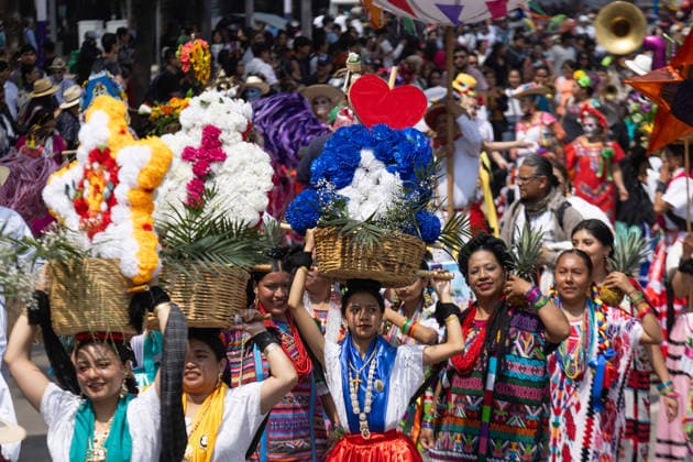 August 9, 2026, Mexico City, Mexico: The Mexico City government held the 17th Mega Calenda 2026, a cultural parade that traveled from the Angel of Independence along Paseo de la Reforma to the citys Zocalo, featuring participants in traditional clothing, dances and music, as part of International Indigenous Peoples Day and the 12th Festival of Indigenous Cultures, Indigenous Peoples and Native Neighborhoods of Mexico City. Mexico City Mexico  - ZUMAl178 20260809_znp_l178_016 Copyright: xCristianxLeyvax