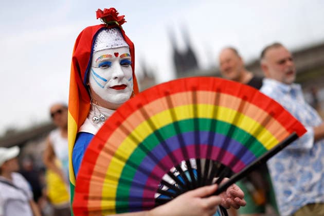 Scene from the Cologne Queer March under the slogan Cologne Shows Solidarity, Cologne Takes a Stand, a solidarity demonstration following the Islamist attack on the CSD in Berlin. Featured image, symbolic image. Cologne, August 9, 2026, North Rhine-Westphalia, Germany Copyright: xChristophxHardtx