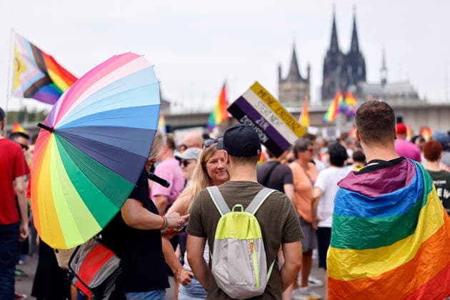 Scene from the Cologne Queer March under the slogan Cologne Shows Solidarity, Cologne Takes a Stand, a solidarity demonstration following the Islamist attack on the CSD in Berlin. Featured image, symbolic image. Cologne, August 9, 2026, North Rhine-Westphalia, Germany Copyright: xChristophxHardtx