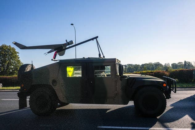 August 9, 2026, Warsaw, Mazovia, Poland: An unmanned aerial vehicle is carried on an armoured truck during the parade rehearsal. Early in the morning of 9th August, Poland s armed forces, and those of allies stationed in the country, take part in a rehearsal in preparation for a parade on National Armed Forces Day on the 15th August. Soldiers muster as the sun rises over the Vistula River and march past grandstands prepared for dignitaries. The soldiers were followed by mechanised divisions travelling in tanks and a variety of armoured vehicles. Afterwards, Secretary of State in the Ministry of Defence, Pawel Bejda addresses a post-rehearsal press conference, where he is accompanied by the Chief of the General Staff of the Polish Armed Forc  - ZUMAs197 20260809_aaa_s197_095 Copyright: xNeilxMiltonx