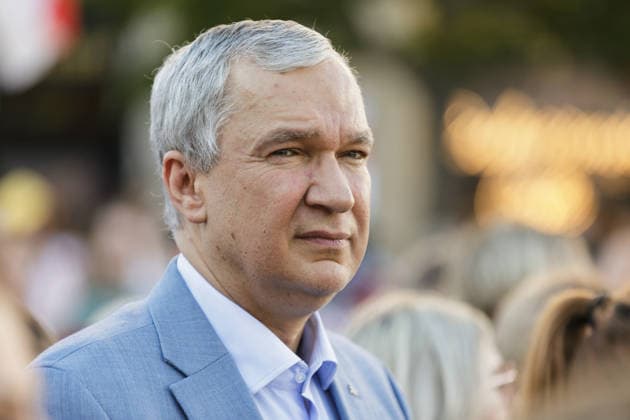 Belarusians Mark Election Anniversary in Warsaw - 09 Aug 2026 Pavel Latushka, a Belarusian opposition politician, takes part in an evening rally marking the sixth anniversary of the August 2020 presidential election in Belarus. An evening gathering marking the sixth anniversary of the August 2020 presidential election in Belarus was held near the Nicolaus Copernicus Monument in central Warsaw, bringing together leaders of Belarusian democratic forces, public figures and activists, as well as several hundred participants. Warsaw Poland Copyright: xVolhaxShukailax xSOPAxImagesx VSHUKAILA_4728