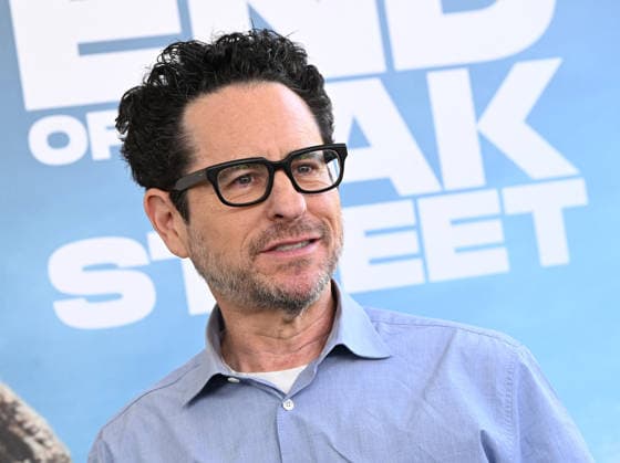 ˜The End of Oak Street™ World Premiere J.J. Abrams arriving to The End of Oak Street world premiere held at the Steven J. Ross Theater on August 8, 2026 in Burbank, CA. Burbank Steven J. Ross Theater California USA Copyright: xLISAxOConnorx xAFF-USA.comx
