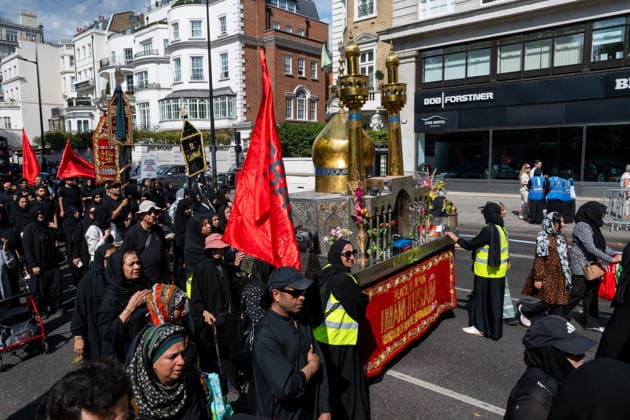 August 9, 2026, London, England, United Kingdom: Shia Muslims take part in the annual Arbaeen procession in Marble Arch in London, Britain, on August 9, 2026. Arbaeen marks the 40th day after the martyrdom of Imam Hussein, the grandson of the Prophet Muhammad. London United Kingdom  - ZUMAk172 20260809_zip_k172_038 Copyright: xThomasxKrychx