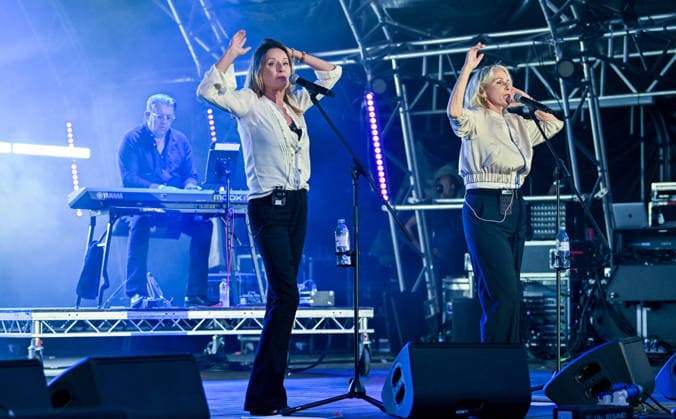 Lakefest Music Festival with Xerjoff Sunday 09th August 2026 Eastnor Castle, Herefordshire Bananarama,Sara Dallin and Keren Woodward perform on the mainstage the Main Stage at Lakefest Music Festival with Xerjoff Sunday 09th August 2026 Eastnor Castle, Herefordshire, Credit:Jules Annan Avalon England  Copyright: xJulesxAnnanx xAvalonx 1122032833