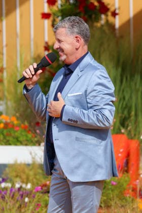 Rust, Germany, August 9, 2026 Every Sunday at Europa-Park Rust, August 9, 2026 Pictured: Semino Rossi on stage at Europa-Park Rust, Baden-Württemberg Copyright: xFotostandx xHettichx