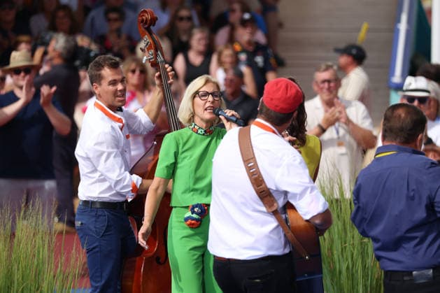 Rust, Germany, August 9, 2026 Every Sunday at Europa-Park Rust, August 9, 2026 Pictured: Oesch s, third from the left on stage at Europa-Park Rust, Baden-Württemberg Copyright: xFotostandx xHettichx
