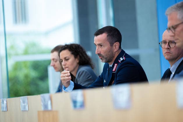 German Government Press Conference, Berlin, August 10, 2026: Colonel Mitko Müller, spokesperson for the Minister of Defense and head of the Press Division at the Federal Ministry of Defense (BMVg), answers questions from the press at the Federal Press Conference.