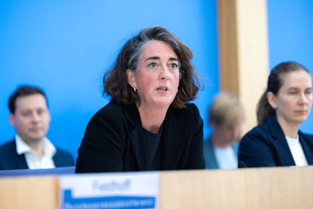German Government Press Conference, Berlin, August 10, 2026: Dr. Sonja Kock, Deputy Director of the Press Office at the Federal Ministry of the Interior (BMI), answers questions from the press at the Federal Press Conference