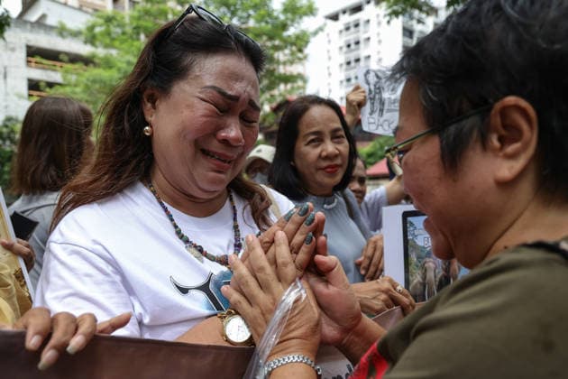 August 10, 2026, Bangkok, Thailand: Thai elephant lovers cry during a protest calling for two elephants to be returned from Sri Lanka. Thai elephant lovers gather outside the Sri Lankan Embassy in Bangkok, calling on Sri Lanka to return the two Thai goodwill ambassador elephants, Plai Pratu Pha and Plai Plai Srinarong, to Thailand, after reports that the elephants have been overworked, in Bangkok, Thailand, August 10, 2026. Bangkok Thailand - ZUMAs197 20260810_aaa_s197_013 Copyright: xNattaphonxPhanphongsanonx