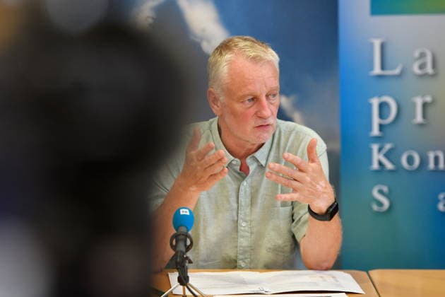 The Saarland State Press Conference of the Saarland political parties took place on Monday, August 10, 2026, at the Saarland State Parliament in Saarbrücken. Pictured: Ulrich Commercon, SPD parliamentary group leader. bub