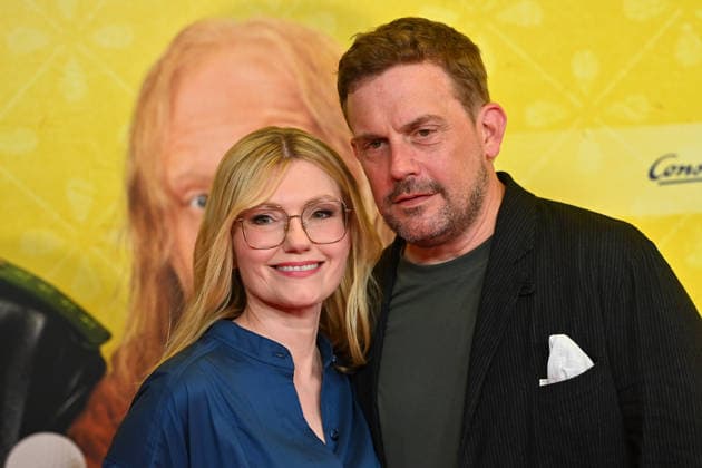 Johanna Christine GEHLEN, actress; Sebastian BEZZEL, actor; World premiere of *STECKERLFISCHFIASKO* on August 10, 20226, at the Mathaeser Kino in Munich; Red Carpet