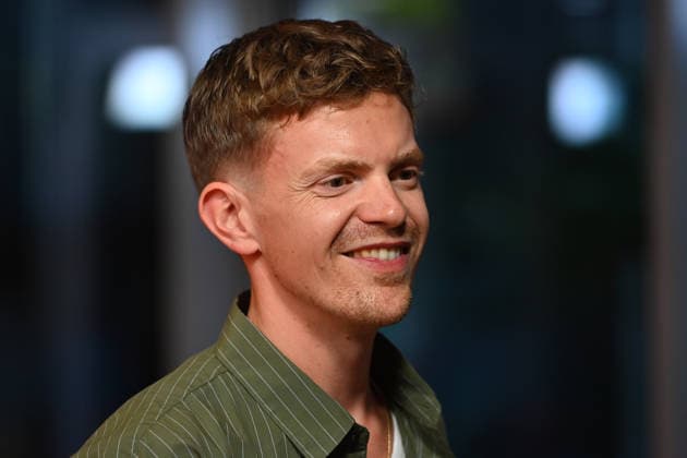 Ferdinand HOFER, actor; still photo, cropped single shot, portrait; World Premiere of *STECKERLFISCHFIASKO* on August 10, 2022, at the Mathäuser Kino in Munich; Red Carpet