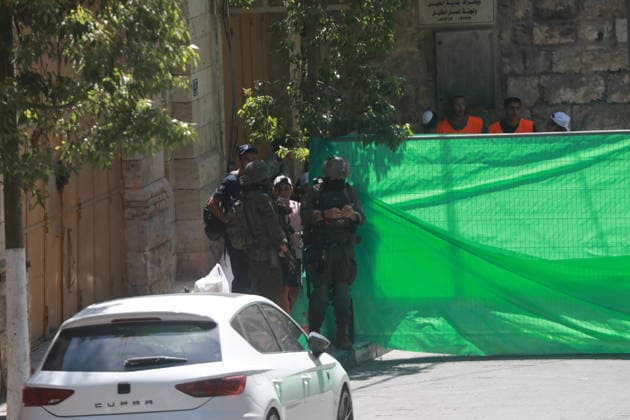 Israeli Forces Restrict Palestinian Movement in Hebron Old City Israeli soldiers deploy in the streets of the Old City of Hebron, in the occupied West Bank, on August 11, 2026, as Israeli forces close several entrances and roads and restrict the movement of Palestinians. The measures coincide with Israeli settlers entering the Old City. Photo by Mamoun Wazwaz apaimages Hebron West Bank Palestinian Territory 110826_Hebron_MW_00(16) Copyright: xapaimagesxMamounxWazwazx xapaimagesx