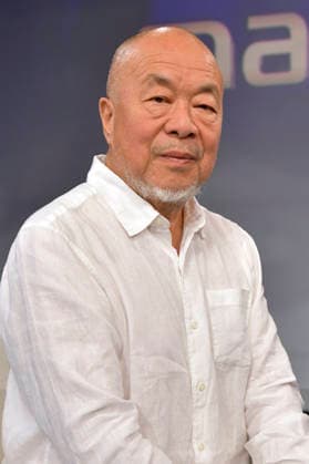 Ai Weiwei on the ARD talk show *maischberger* at the Berlin Adlershof studio, Berlin, August 11, 2026 Foto:xM.xBehrensx xFuturexImagex maischberger1108_6822