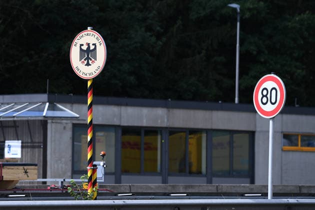 Border checks at the German-Austrian border on August 11, 2026, at the Walserberg border crossing; border checks conducted by the Bavarian Riot Police and the Federal Police on August 11, 2026, at the German-Austrian border at the Walserberg border crossing xRx