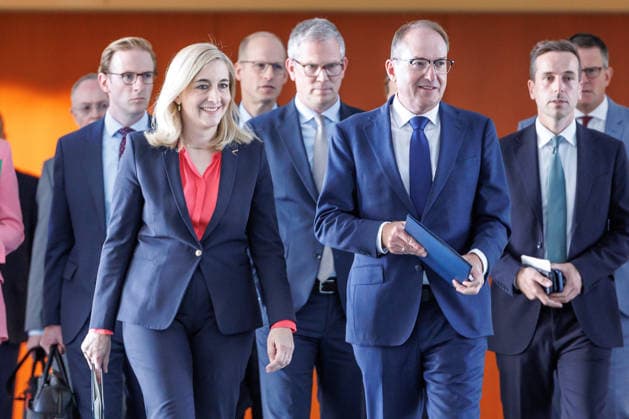Press conference with Federal Minister Nina Warken and Federal Minister Alexander Dobrindt on the reform of intelligence service law at the Federal Chancellery in Berlin on August 12, 2026 Berlin Berlin Germany Federal Chancellery
