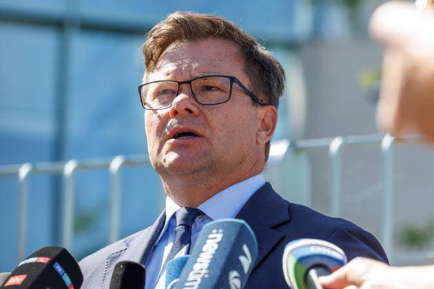 Statement by Carsten Schneider (SPD), Minister for the Environment, Climate Action, Nature Conservation, and Nuclear Safety, in front of the Federal Chancellery in Berlin on August 12, 2026, Berlin, Germany, Federal Chancellery