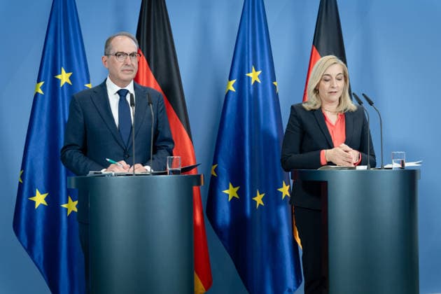 Nina Warken, Alexander Dobrindt, on the reform of intelligence service law; Berlin, Federal Chancellery, press conference; Federal Minister Nina Warken, Federal Minister of the Interior Alexander Dobrindt; Berlin, Berlin, GER