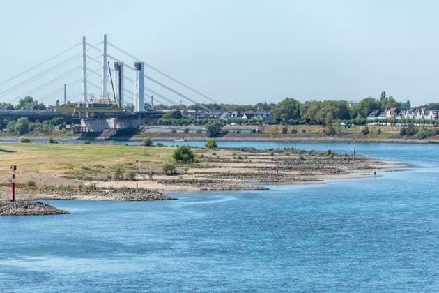 Ruhrort Water Level: Forecast 1.33 m; the previous all-time low is 1.53 m. August 12, 2026, Duisburg ** FOR EDITORIAL USE ONLY ** EDITORIAL USE ONLY ** p Ruhrort Water Level: Forecast at 1.33 m; the previous all-time low is 1.53. August 12, 2026, Duisburg, Germany, North Rhine-Westphalia (NRW), Duisburg. Copyright DanielxAttia Copyright: DanielxAttia doc874jxmn2zipw5dfgic ,EDITORIAL USE ONLY Copyright: DanielxAttia