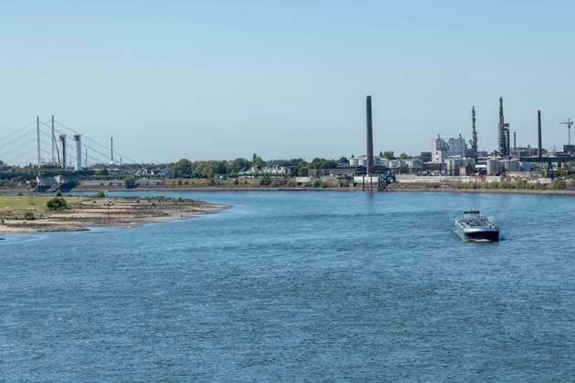Ruhrort Water Level: Forecast 1.33 m; the previous all-time low is 1.53 m. August 12, 2026, Duisburg ** FOR EDITORIAL USE ONLY ** EDITORIAL USE ONLY ** p Ruhrort Water Level: Forecast at 1.33 m; the previous all-time low is 1.53. August 12, 2026, Duisburg, Germany, North Rhine-Westphalia (NRW), Duisburg. Copyright DanielxAttia Copyright: DanielxAttia doc874jxmtybdl89i2j8qy ,EDITORIAL USE ONLY Copyright: DanielxAttia