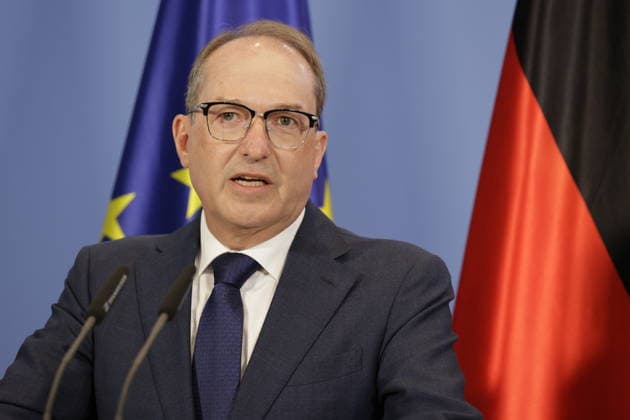 Federal Minister Alexander Dobrindt, Germany, Berlin, Federal Chancellery, press conference with Federal Minister Nina Warken and Federal Minister Alexander Dobrindt on the reform of intelligence service law