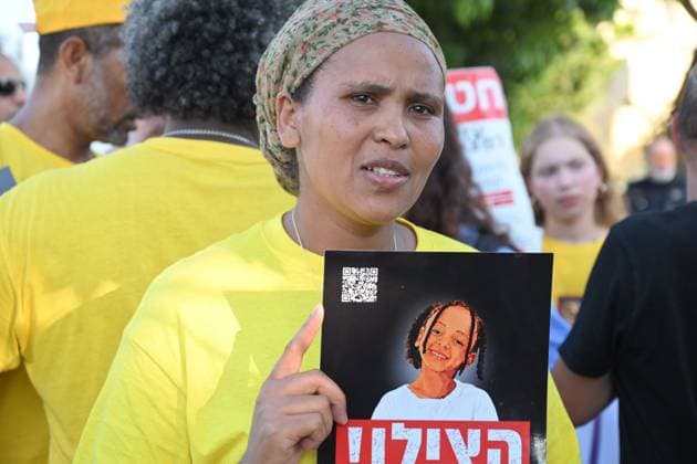 August 12, 2026, Tel Aviv, Israel: TEL AVIV, ISRAEL Ã¢â‚¬ AUGUST 12, 2026: Protesters gather outside the offices of the Israel Security Agency (Shin Bet) to mark 900 days since the abduction of Heymanot Kasau in Tel Aviv, Israel, August 12, 2026. Demonstrators call for answers from the authorities and renewed efforts in the ongoing search for Kasau, whose disappearance remains unresolved. Tel Aviv Israel - ZUMAq101 20260812_zna_q101_152 Copyright: xPaulinaxPatimerx