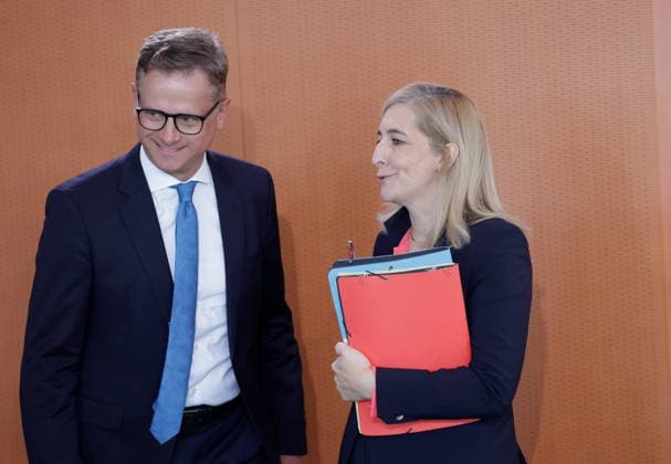 Dr. Carsten Linnemann, Federal Minister of Health; Nina Warken, Federal Minister for Special Tasks and Head of the Federal Chancellery; Germany, Berlin, Federal Chancellery; At its 55th meeting on August 12, 2026, the Federal Cabinet will address, among other things, the draft bill to introduce an early retirement pension