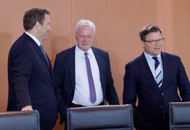 Lars Klingbeil (SPD), Federal Minister of Finance, Vice Chancellor, and SPD Federal Chairman; Alois Rainer, Federal Minister of Food, Agriculture, and Homeland Affairs; Carsten Schneider, Federal Minister of the Environment, Climate Action, Nature Conservation, and Nuclear Safety; Germany, Berlin, Fe