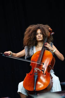 oya 2026 Oslo 20260812 Annahstasia performs American folk music at the Oya Festival in Toyenparken in Oslo Photo: Geir Olsen, NTB, Oslo, Norway IdLYN 5GR2c EDITORIAL USE ONLY Ref ENTIdLYN 5GR2c jpg  Copyright: xGeirxOlsenx xNTBx