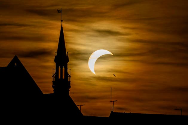 Partial solar eclipse in Usti nad Labem, Czech Republic, August 12, 2026. (CTKxPhoto OndrejxHajek) CTKPhotoP2026081207449  CTKPhotoP2026081207449
