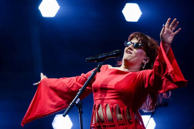 CMAT live at Vodafone Stage during Vodafone Paredes de Coura in Paredes de Coura, Portugal - 12 AUG 2026. Irish singer songwriter, Ciara Mary?Alice Thompson aka CMAT seen performing on the Vodafone Stage during Vodafone Paredes de Coura. Paredes de Coura Portugal Copyright: xDiogoxBaptistax xSOPAxImagesx DB_CMAT20260812PDC_004