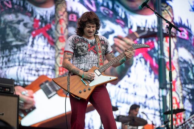 Amyl and The Sniffers live at Oyafestivalen 2026 Oslo, Norway. 12th, August 2026. The Australian punk band Amyl and The Sniffers performs a live concert during the Norwegian music festival Oyafestivalen 2026 in Oslo. Here guitarist Declan Mehrtens is seen live on stage. Norway, Oslo  Copyright: xGonzalesxPhoto Per-OttoxOppix