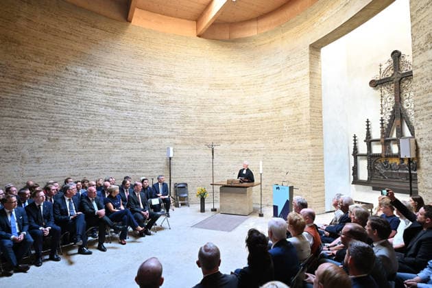 On the 65th anniversary of the construction of the Berlin Wall, the victims of Germany’s division were commemorated at a central memorial service on Bernauer Strasse in Berlin-Mitte. Photo from August 13, 2026; pictured: Thomas Jeutner, pastor of the Evangelical Reconciliation Congregation in Berlin Copyright: epd-bildx xChristianxDitsch IMG_6743