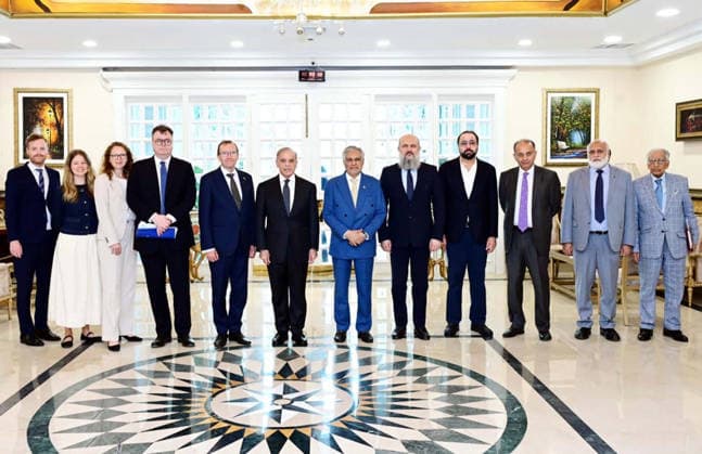 RECORD DATE NOT STATED Prime Minister, Muhammad Shehbaz Sharif in a group photo along with Espen Barth Eide, Norwegian Foreign Minister with the delegation in Islamabad on Thursday, August 13, 2026. (PPI Images). EDITORIAL USE ONLY Copyright: xx SA-ZM-130826x ppiphotos485397