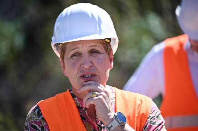 Horb, Freudenstadt District, August 13, 2026—Baden-Württemberg’s Minister of Transportation, Nicole Razavi (CDU), visits the construction site of the Neckar Valley Bridge on Federal Highway 32, which spans the Neckar Valley near Horb.
