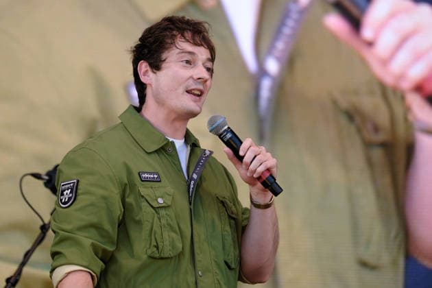 August 13, 2026, Williamscot, Oxfordshire, United Kingdom: British stand up comedian and compere Matt Bragg performs live on stage at Fairport s Cropredy Convention. Matt Bragg is the son of television warm up act Bobby Bragg, He has supported comedians Ricky Gervais, Harry Hill, Lloyd Griffith, Jason Manford and John Bishop. He was runner up in Leicester Mercury™s Comedian of The Year 2020. He is based in the midlands. Williamscot United Kingdom - ZUMAs197 20260813_aaa_s197_195 Copyright: xDawnxFletcher-Parkx