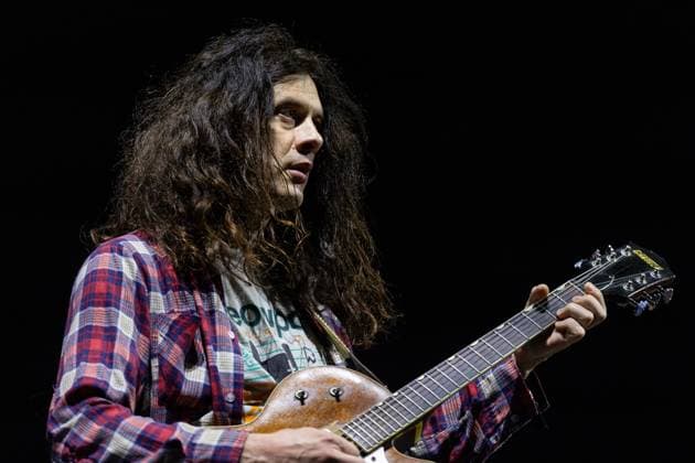 Kurt Vile & The Violators - Vodafone Paredes de Coura 2026 - 13 Aug 2026 Kurt Vile, singer and guitarist of the American indie rock band Kurt Vile & The Violators, performs on the main stage during the Vodafone Paredes de Coura. Paredes de Coura Portugal Copyright: xDiogoxBaptistax xSOPAxImagesx DB_KurtVile20260813PDC_004