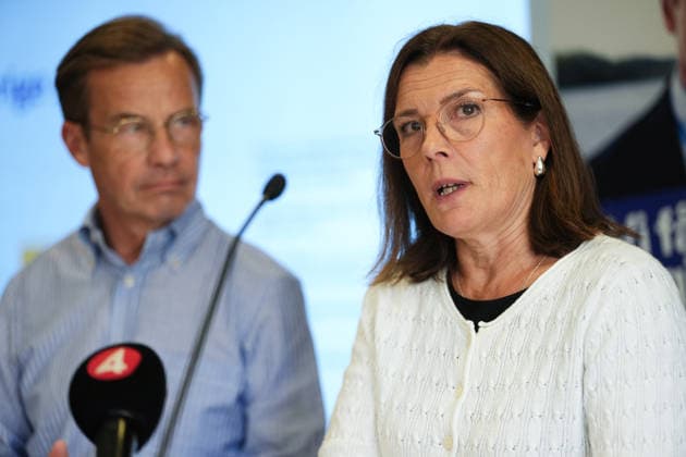 STOCKHOLM, SWEDEN, August 14, 2026: Moderate Party Secretary Karin Enström (M) and Party Leader Ulf Kristersson (M), during a press conference where they presented the results of the Moderate Party’s campaign promises for this term and the impact they have had on Sweden STOCKHOLM, SWEDEN x10658x  Copyright: xMagnusxLejhall TTx PRESSTRÄFF MODERATERNA OM VALLÖFTEN mG9EGYfTBs4