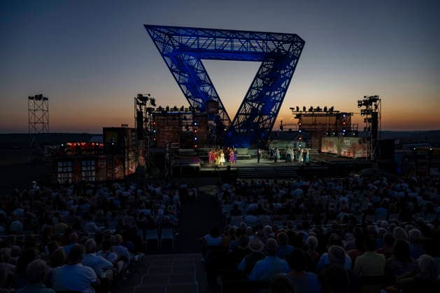 August 13, 2026, Saarland, Ensdorf: *West Side Story* will premiere on Thursday evening at the Saarpolygon as part of this year’s opera festival, with numerous distinguished guests from the worlds of politics, culture, and business in attendance. bub