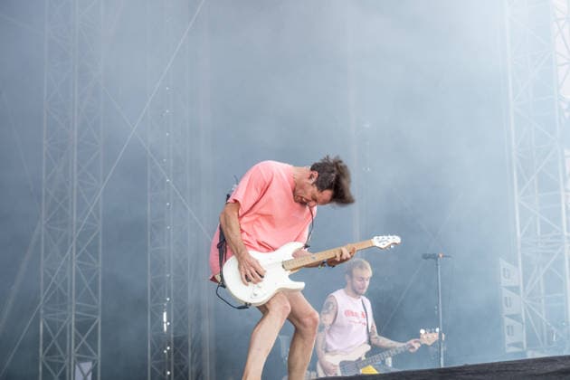 Day One at Highfield 2026, the band Itchy kicks off the festival at Störmthaler See near Leipzig Vocals, guitar, electric bass: Sibbi Sebastian Hafner Vocals, electric bass, guitar: Panzer Daniel Friedl Drums, vocals: Max Max Zimmer Since 2011: Highfield 2026 Itchy