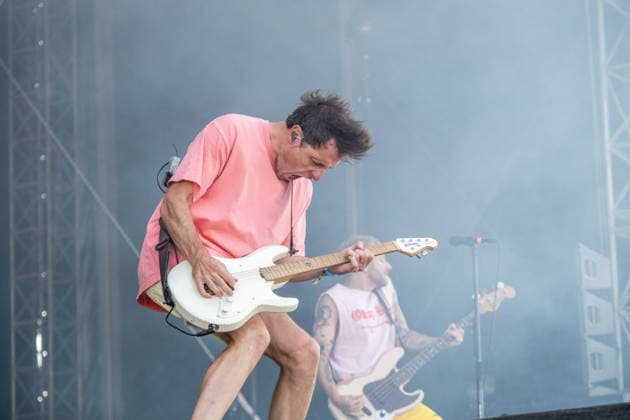 Day One at Highfield 2026, the band Itchy kicks off the festival at Störmthaler See near Leipzig Vocals, guitar, electric bass: Sibbi Sebastian Hafner Vocals, electric bass, guitar: Panzer Daniel Friedl Drums, vocals: Max Max Zimmer Since 2011: Highfield 2026 Itchy