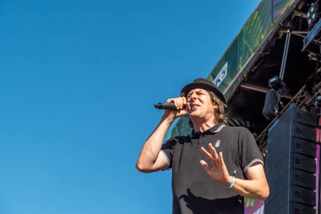 The German punk rock band Sondaschule on the Main Stage at Highfield 2026: Vocals: Costa Cannabis; Tim Kleinrensing: Guitar, Vocals: Chemokeule, Mirko Klautmann; Bass: Matthias Richter (since 2013); Trombone: Chris Altmann (since 2006); Guitar: Phillip FaF Pfaff (since 2022); Highfield 2026, Day 1: Sondaschule