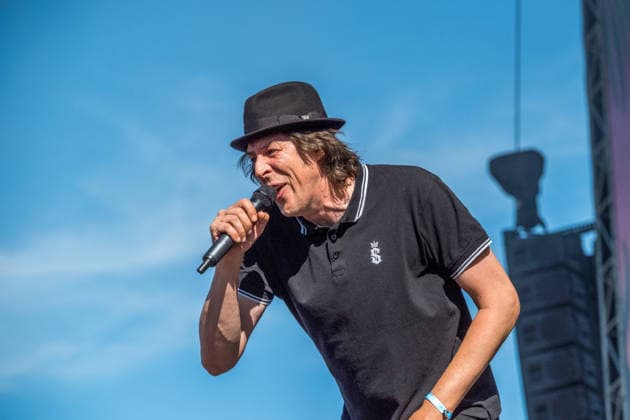 The German punk rock band Sondaschule on the Main Stage at Highfield 2026: Vocals: Costa Cannabis; Tim Kleinrensing: Guitar, Vocals: Chemokeule, Mirko Klautmann; Bass: Matthias Richter (since 2013); Trombone: Chris Altmann (since 2006); Guitar: Phillip FaF Pfaff (since 2022); Highfield 2026, Day 1: Sondaschule