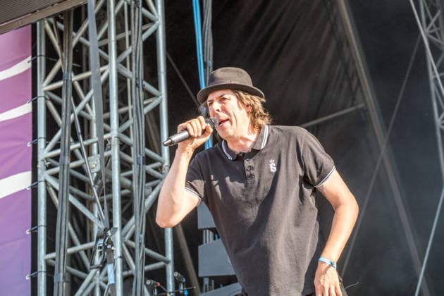 The German punk rock band Sondaschule on the Main Stage at Highfield 2026: Vocals: Costa Cannabis; Tim Kleinrensing: Guitar, Vocals: Chemokeule, Mirko Klautmann; Bass: Matthias Richter (since 2013); Trombone: Chris Altmann (since 2006); Guitar: Phillip FaF Pfaff (since 2022); Highfield 2026, Day 1: Sondaschule
