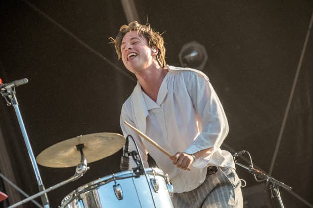 The indie pop band Giant Rooks: Vocals, guitar, percussion: Frederik Rabe; guitar: Finn Schwieters; drums: Finn Thomas; synthesizer, piano: Jonathan Wischniowski; electric bass: Luca Göttner at Highfield 2026. Highfield 2026, Day 1: Giant Rooks