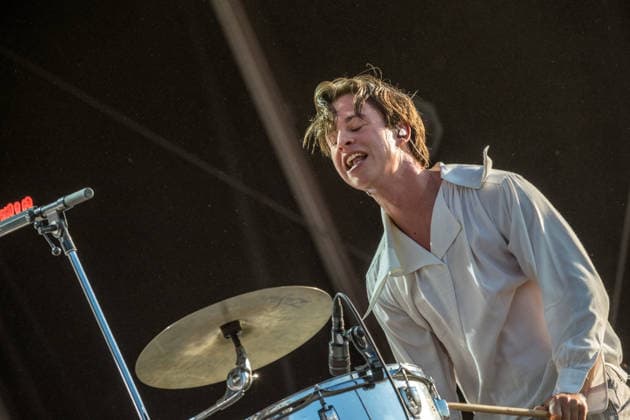 The indie pop band Giant Rooks: Vocals, guitar, percussion: Frederik Rabe; guitar: Finn Schwieters; drums: Finn Thomas; synthesizer, piano: Jonathan Wischniowski; electric bass: Luca Göttner at Highfield 2026. Highfield 2026, Day 1: Giant Rooks