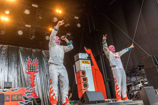The Berlin hip-hop rap trio PA69—consisting of DJ Dope, Rabatto, and Turbogianni—performed on the first day of Highfield 2026 at Störmthaler See. Highfield 2026 Day 1: PA69