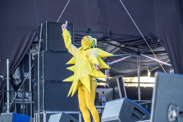 The Berlin hip-hop rap trio PA69—consisting of DJ Dope, Rabatto, and Turbogianni—performed on the first day of Highfield 2026 at Störmthaler See. Highfield 2026 Day 1: PA69