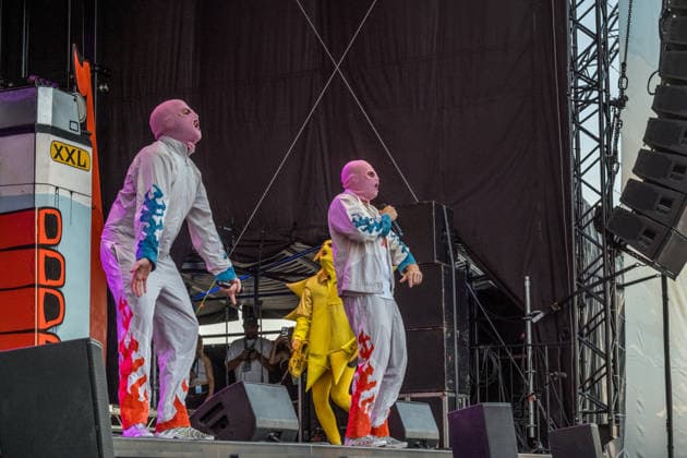The Berlin hip-hop rap trio PA69—consisting of DJ Dope, Rabatto, and Turbogianni—performed on the first day of Highfield 2026 at Störmthaler See. Highfield 2026 Day 1: PA69